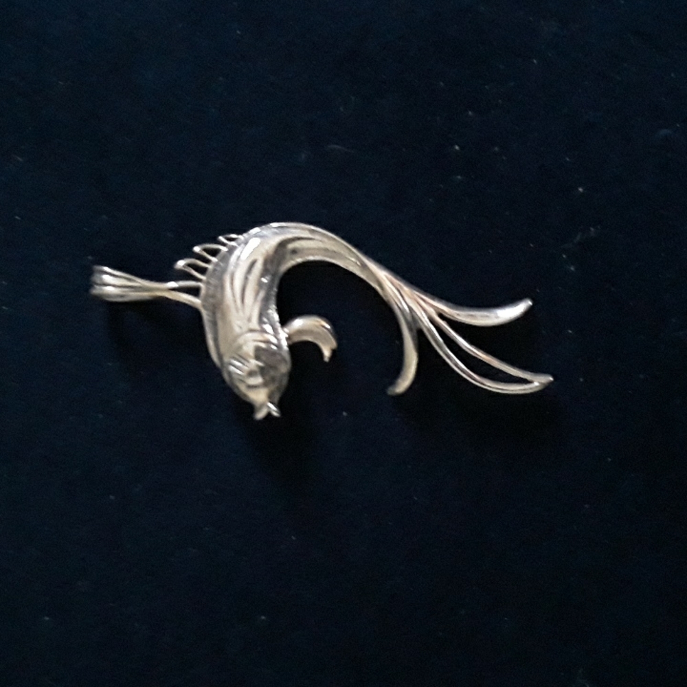 goldfish pendant